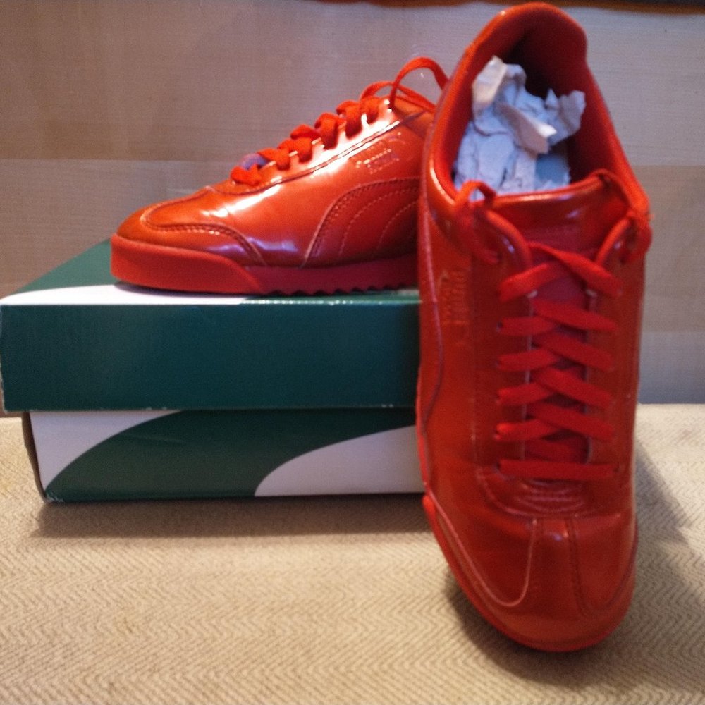 🎉🎉PUMA SNEAKERS